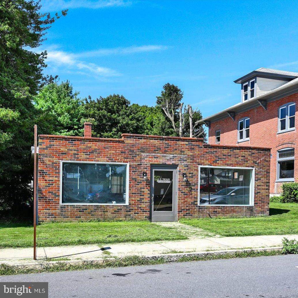 26 Main Street - Photo 1