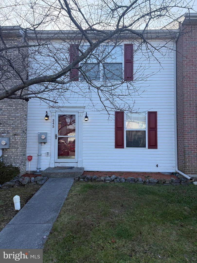 345 Surrey Club Lane - Photo 1