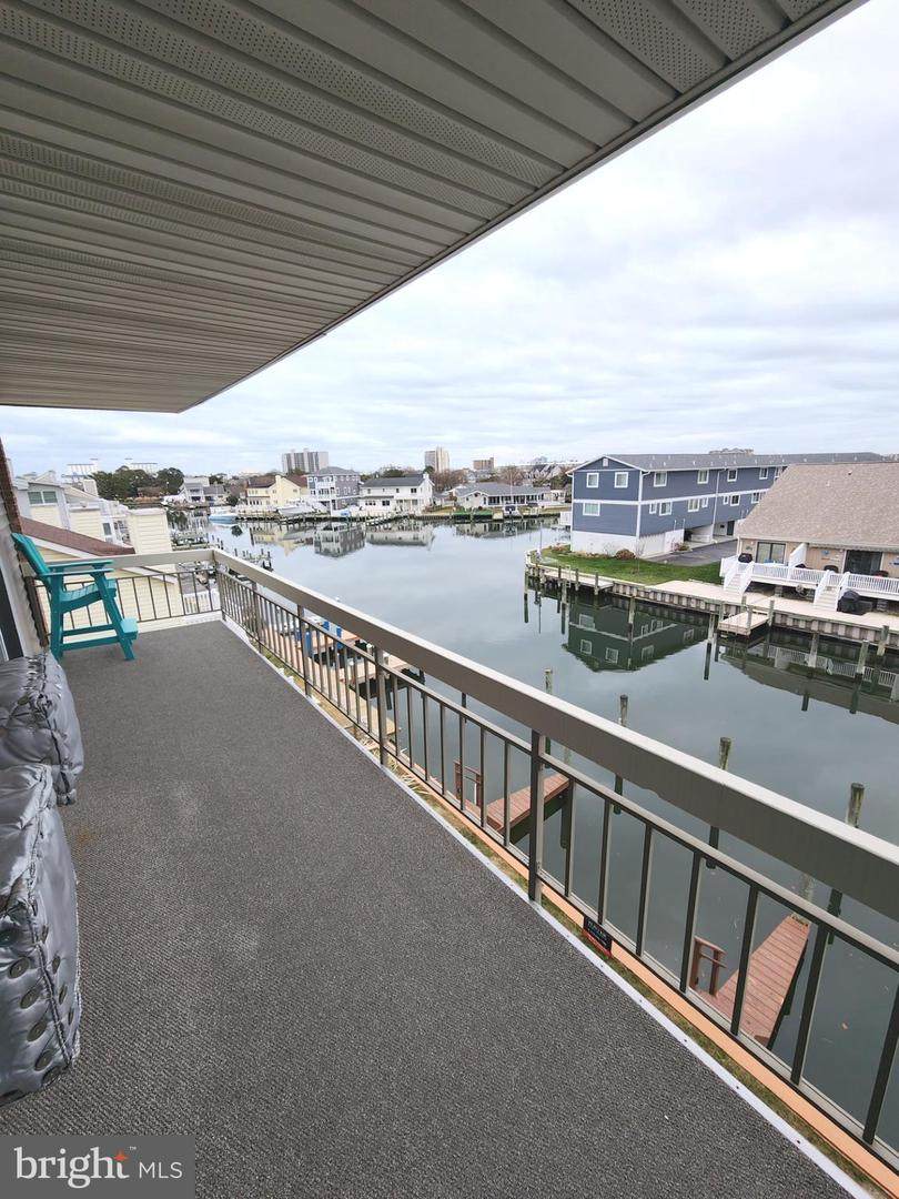 615 Salt Spray Road - Photo 1