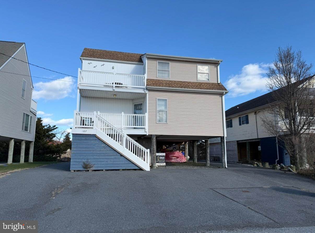 107 Wyatt Avenue - Photo 1