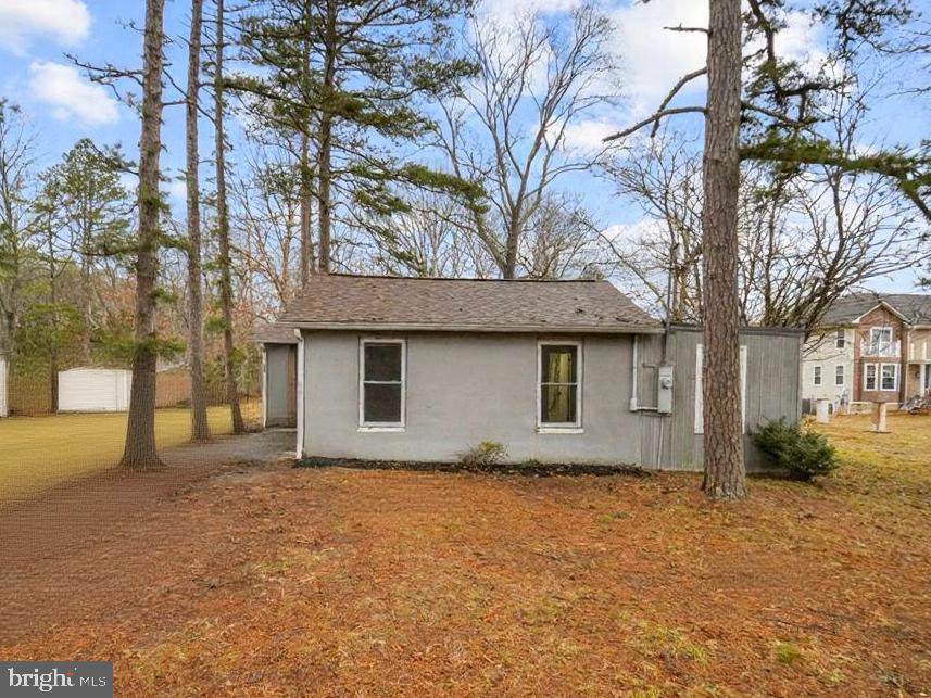 4031 Ivins Avenue - Photo 1