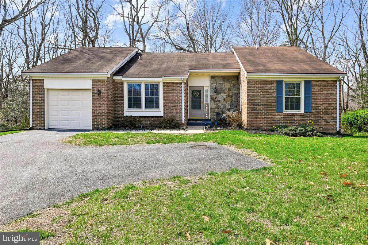 860 Woodmont Road - Photo 1