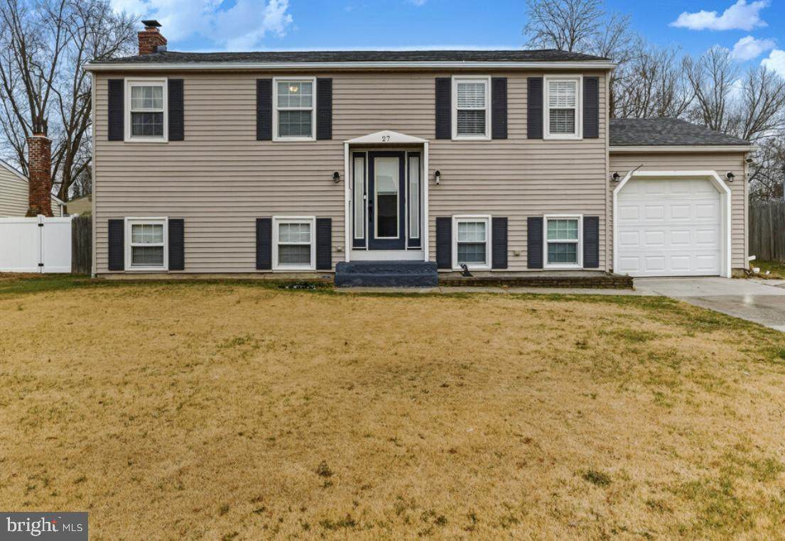 27 Lincoln Drive Ls - Photo 1