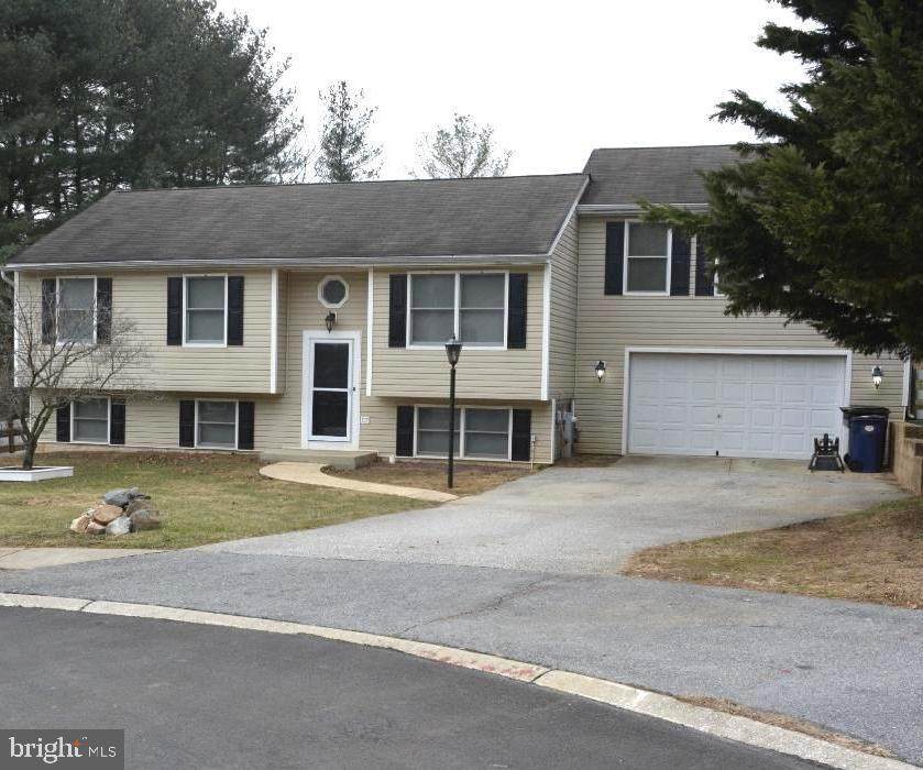 6617 Stirrup Court - Photo 1