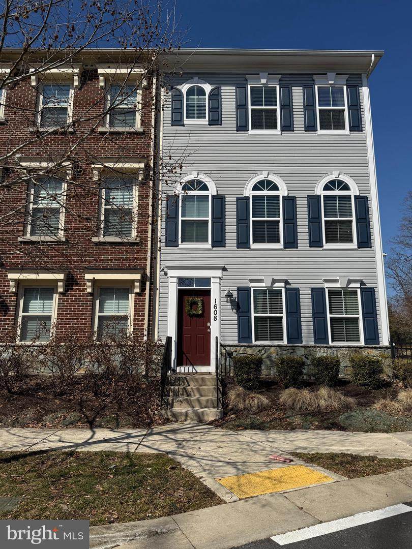 1608 Belle Drive - Photo 1