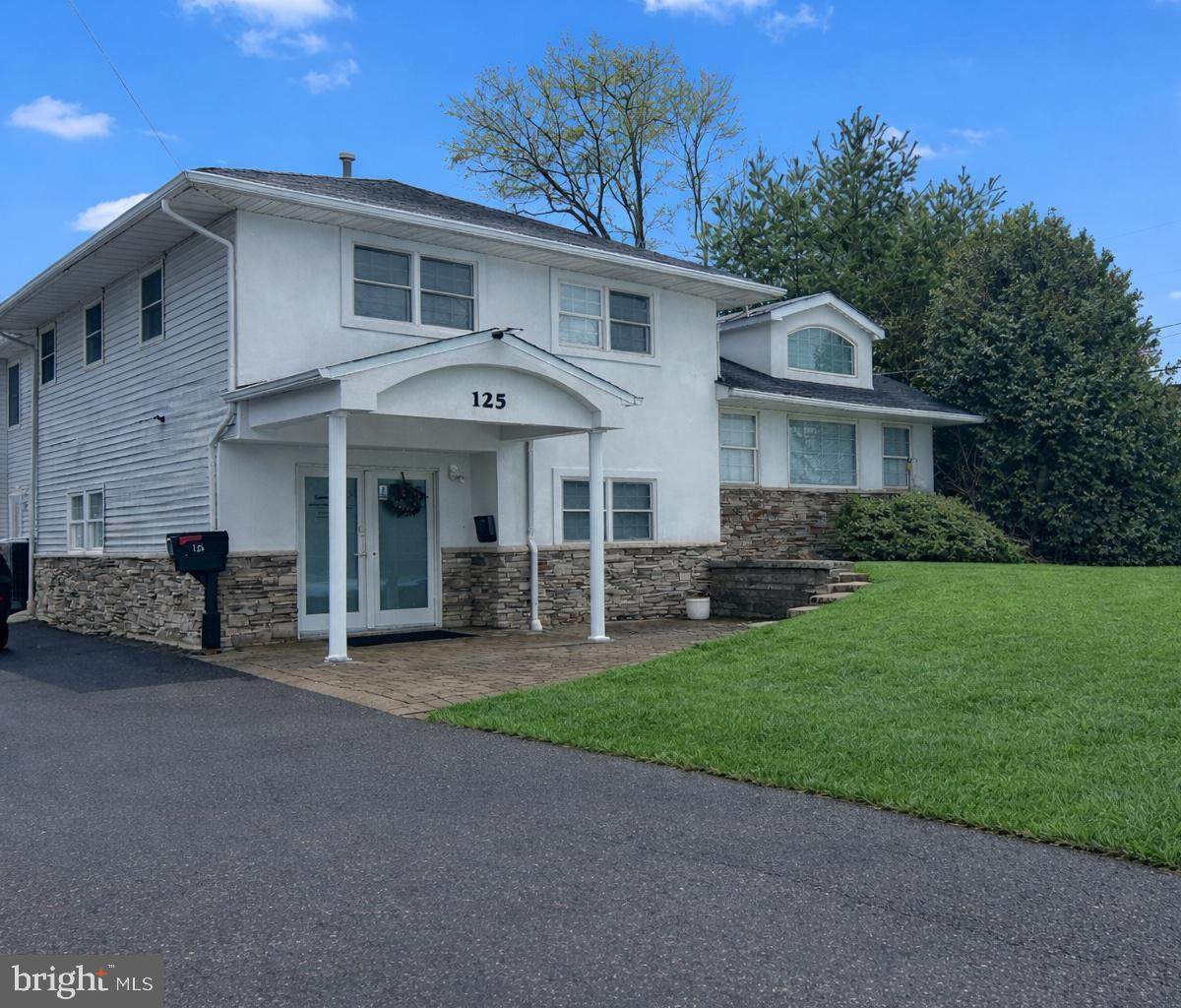 125 Route 73 - Photo 1