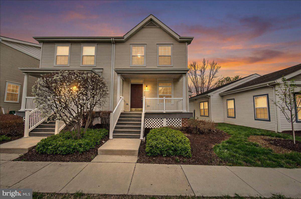 912 Lanvale Street - Photo 1