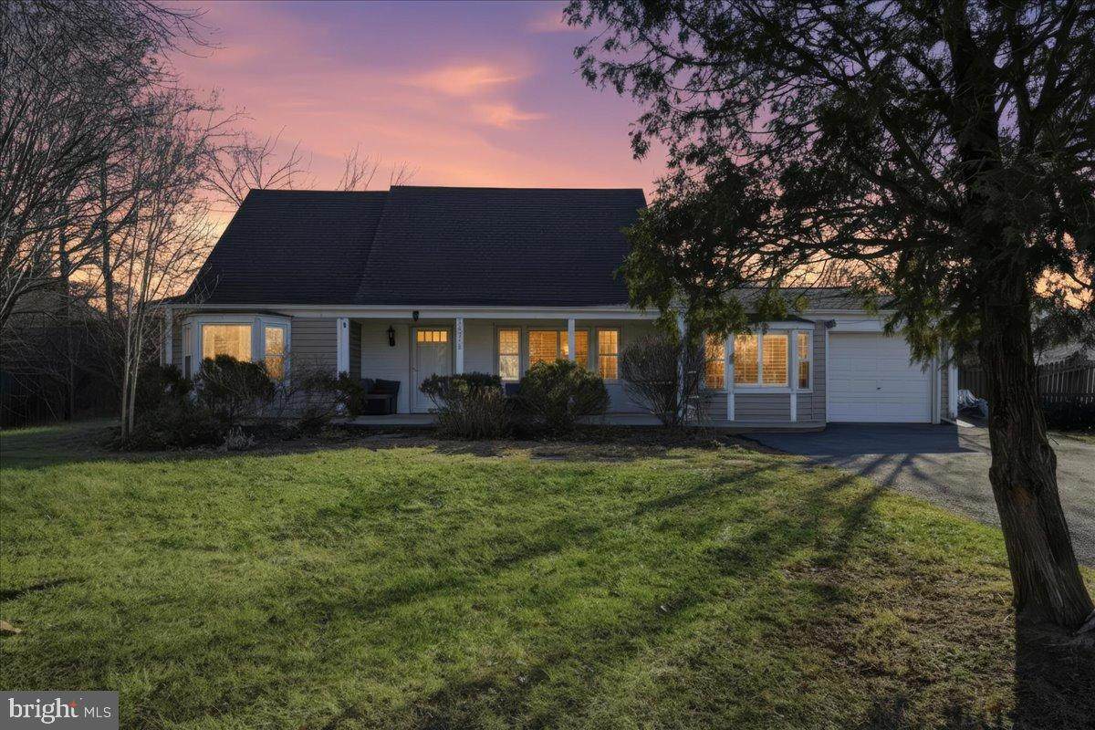 13315 Pennypacker Lane - Photo 1