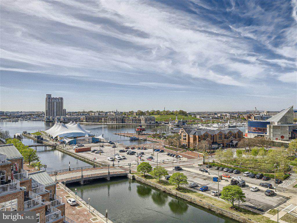 250 President Street - Photo 1