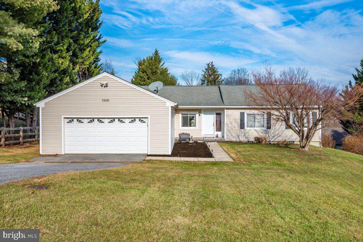 6508 Rimrock Place - Photo 1