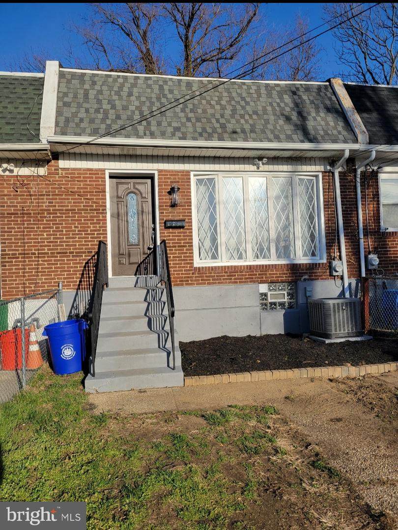 2406 12TH Street - Photo 1