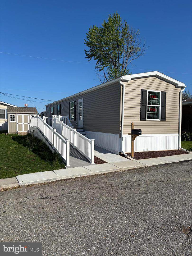 604 Canter Road - Photo 1