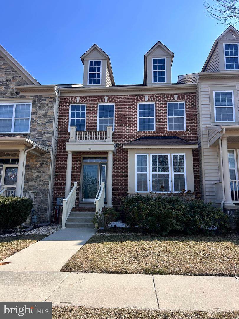 1116 Olmsted Parkway - Photo 1