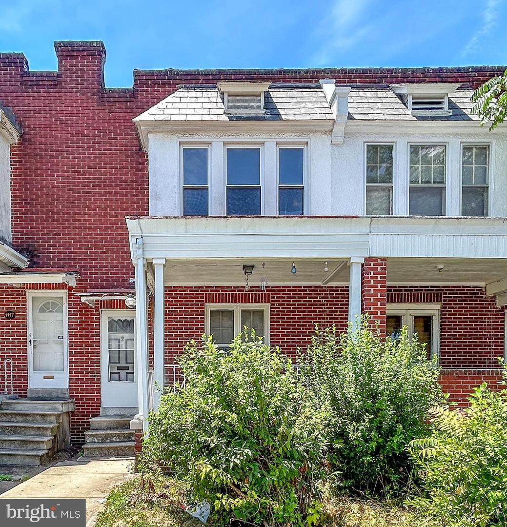 1115 Bonaparte Avenue - Photo 1