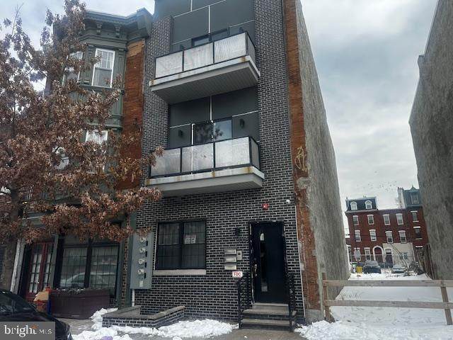 1005 Marshall Street - Photo 1