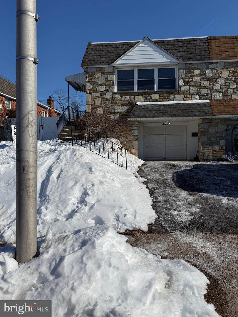 435 Franklin Street - Photo 1