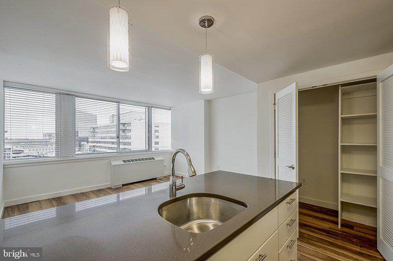 2200 Benjamin Franklin Parkway - Photo 1