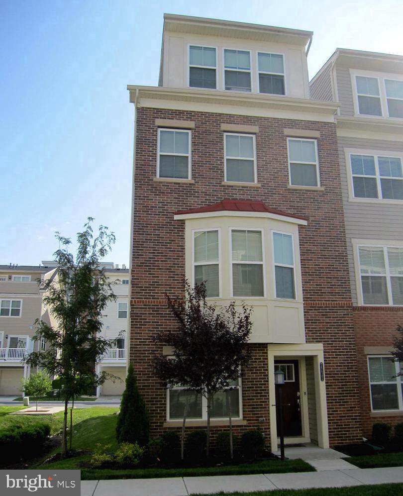 7111 Tyndale Way - Photo 1