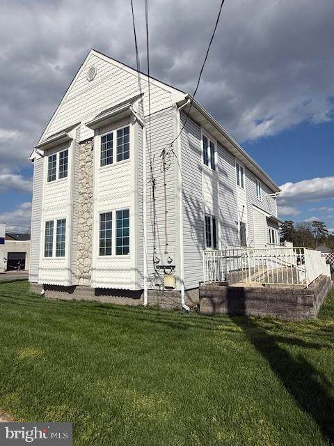 399 Route 73 - Photo 1