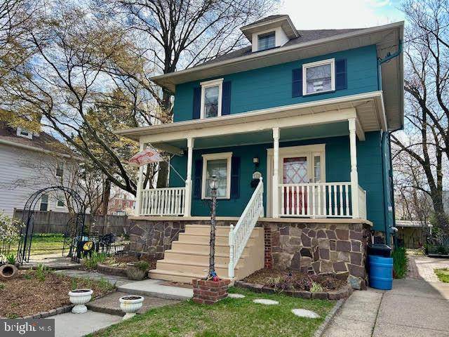 8 Merion Terrace - Photo 1
