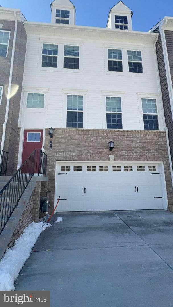 1712 Water Crossing Rd - Photo 1