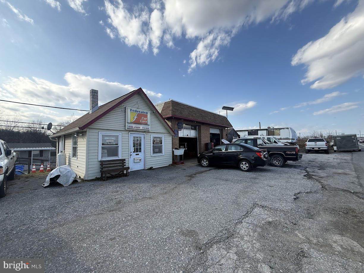 109 Old York Road - Photo 1