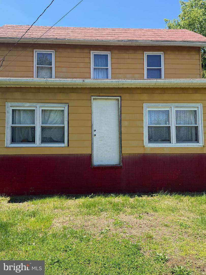 668 Fairview Road - Photo 1