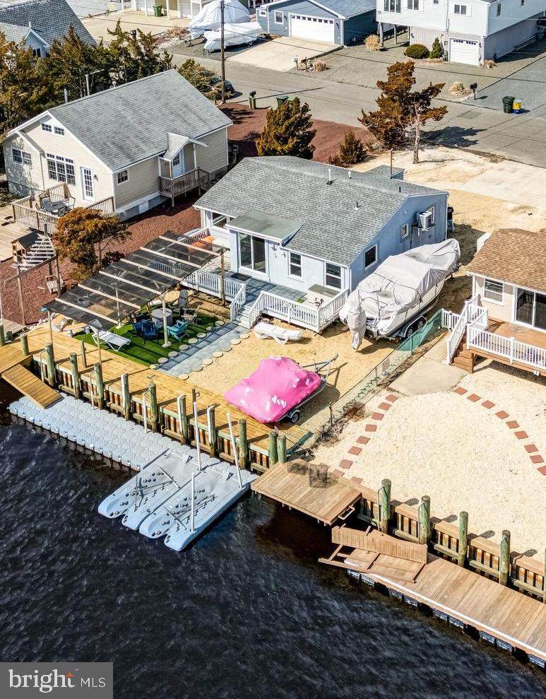 80 Dolphin Road - Photo 1