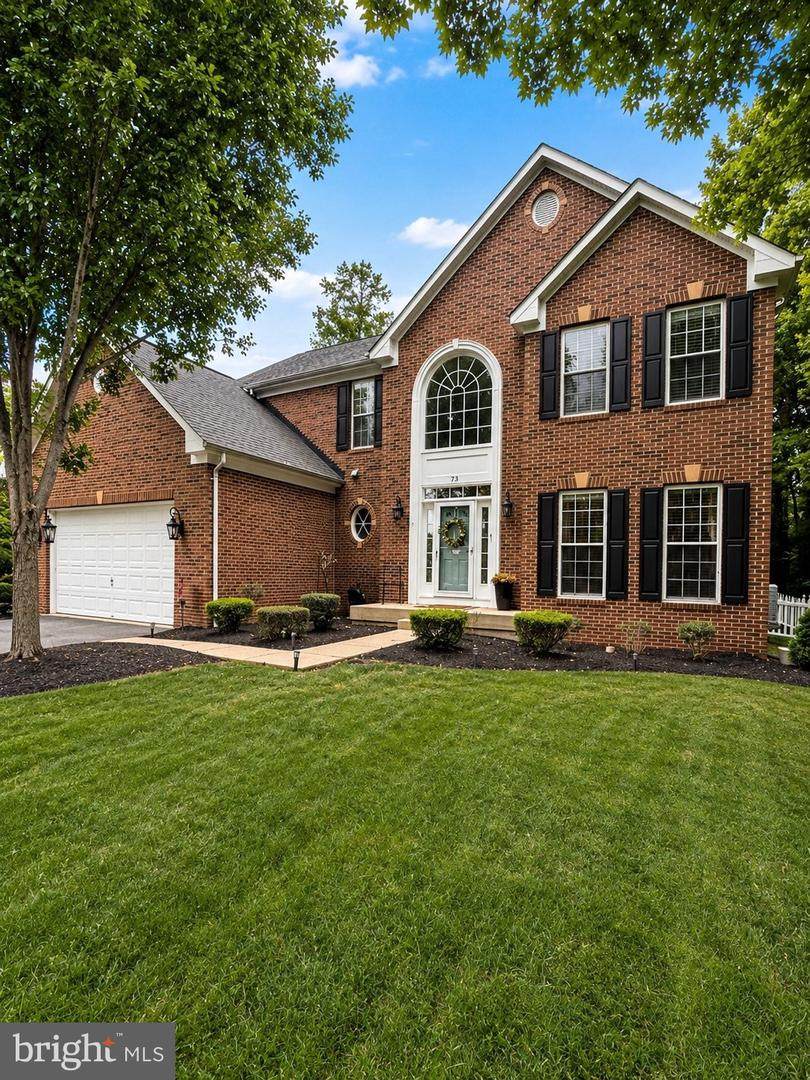 73 Kinross Drive - Photo 1