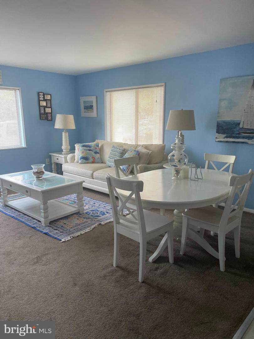 721 142ND Street - Photo 1