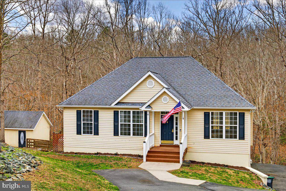 18 Chickasaw Place - Photo 1