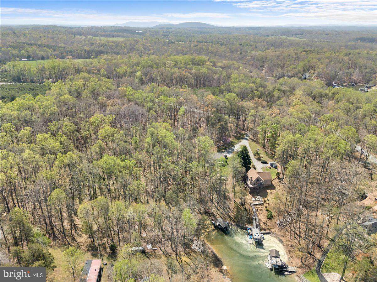 290 Dodee Lane - Photo 1
