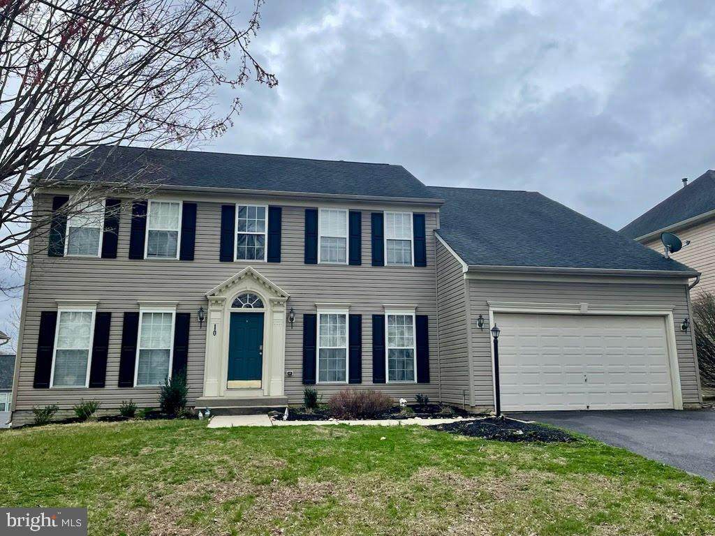 10 Fiona Way - Photo 1