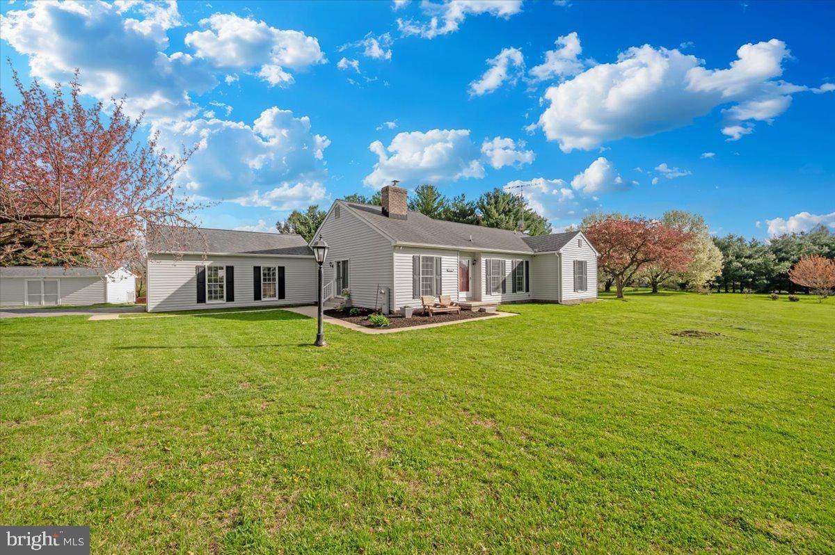 1345 Wakefield Valley Road - Photo 1