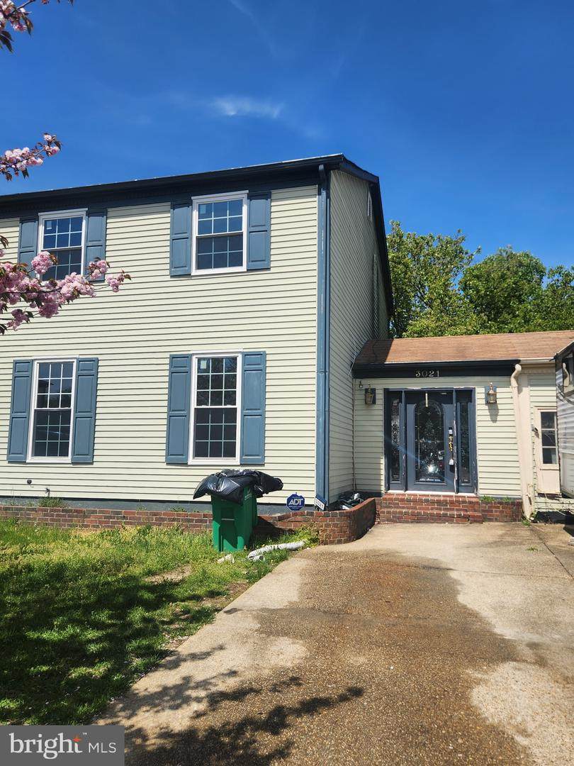 3021 South Grove - Photo 1