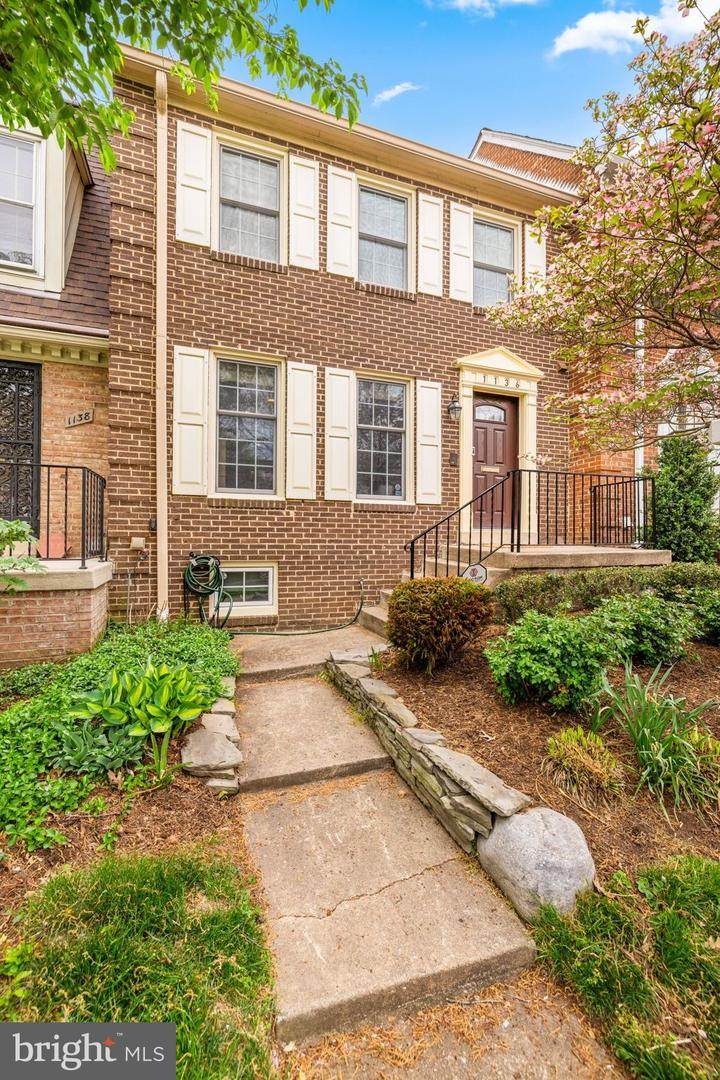 1136 Pine Hill Road - Photo 1