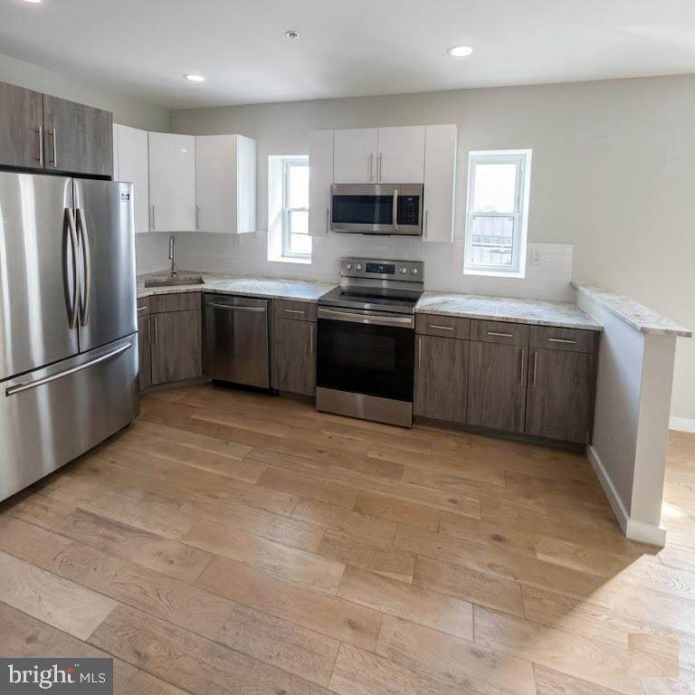1713 2ND Street - Photo 1
