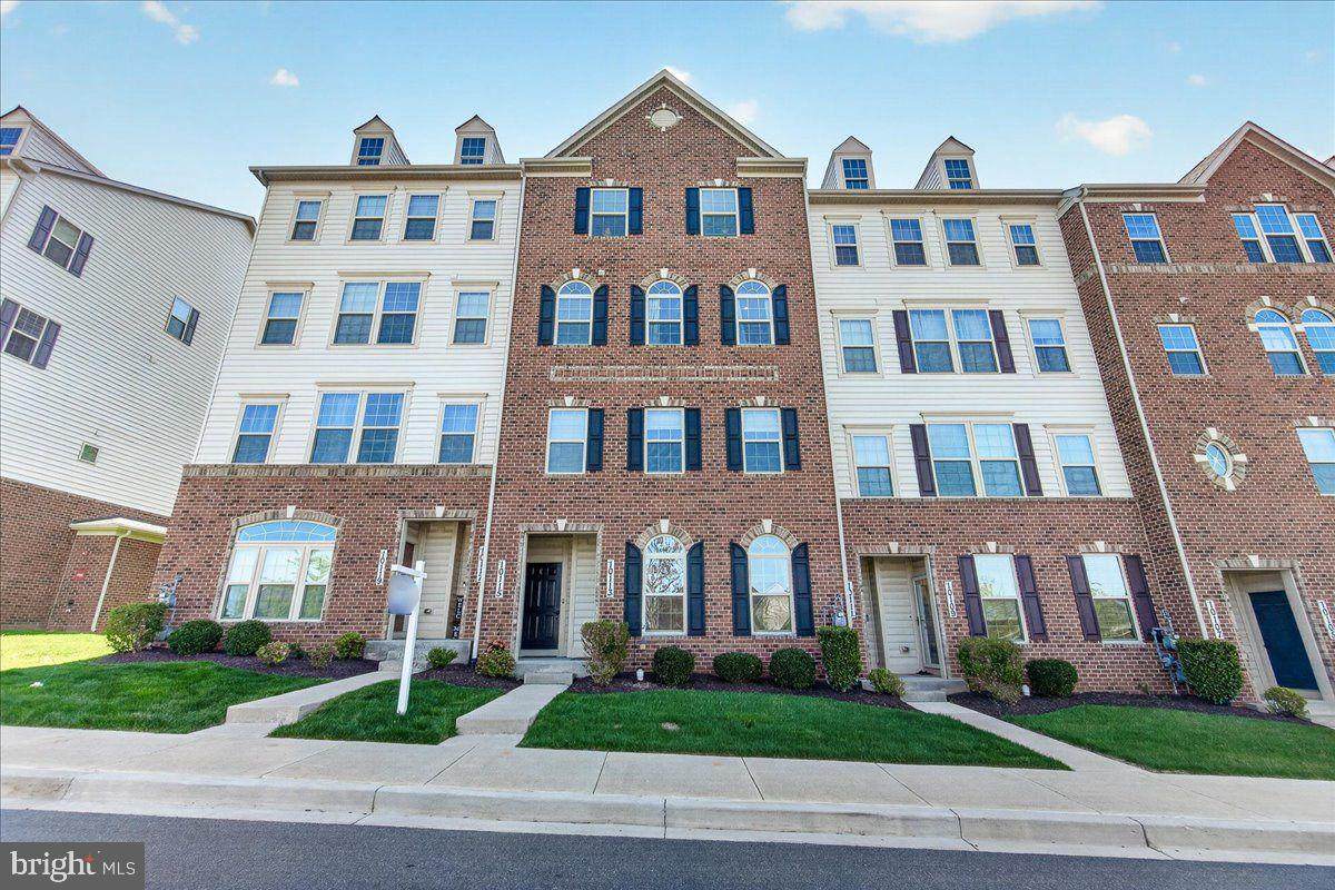 10115 Fosset Street - Photo 1