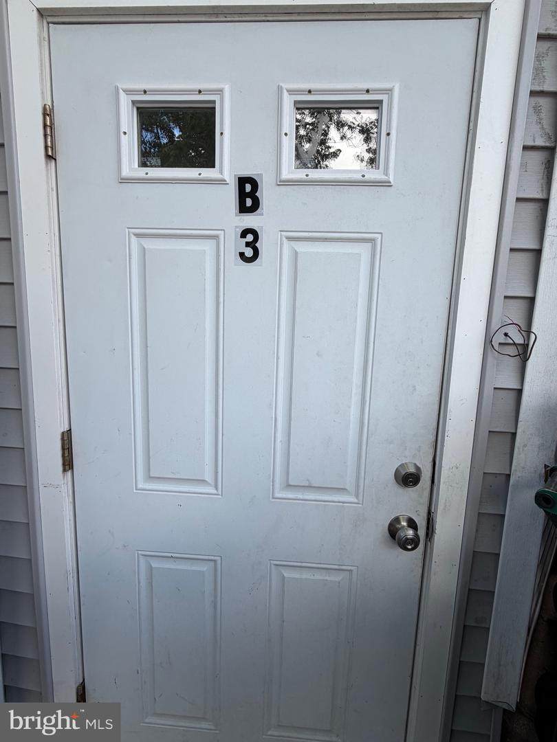693-B3 Haddon Avenue - Photo 1