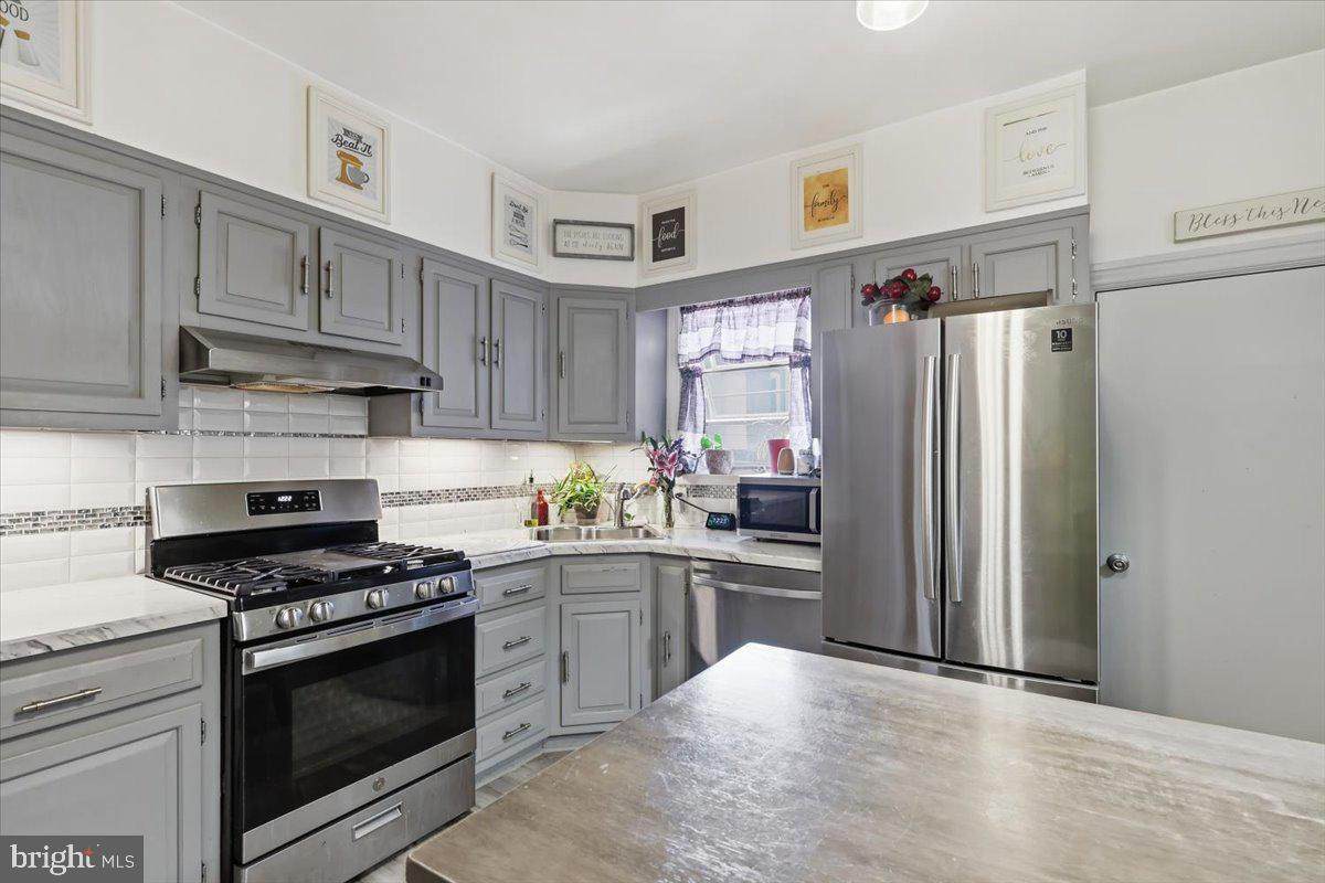 1158 Marlyn Road - Photo 1