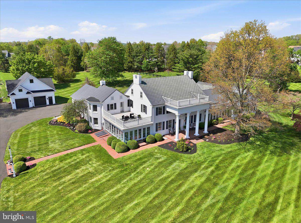 175 Waverly Lane - Photo 1