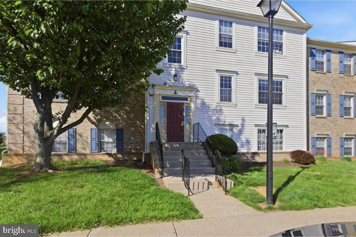 1403 Key Parkway - Photo 1