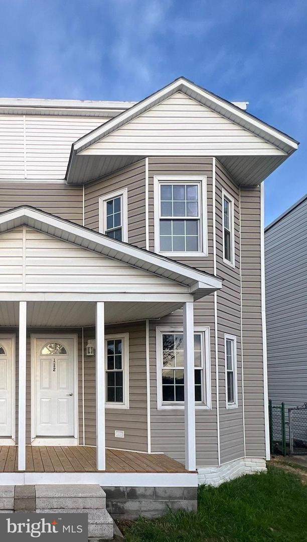112 Seymour Street - Photo 1