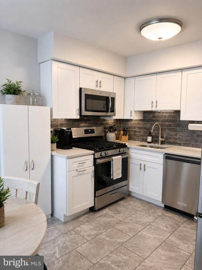 6414 Hilltop Drive - Photo 1
