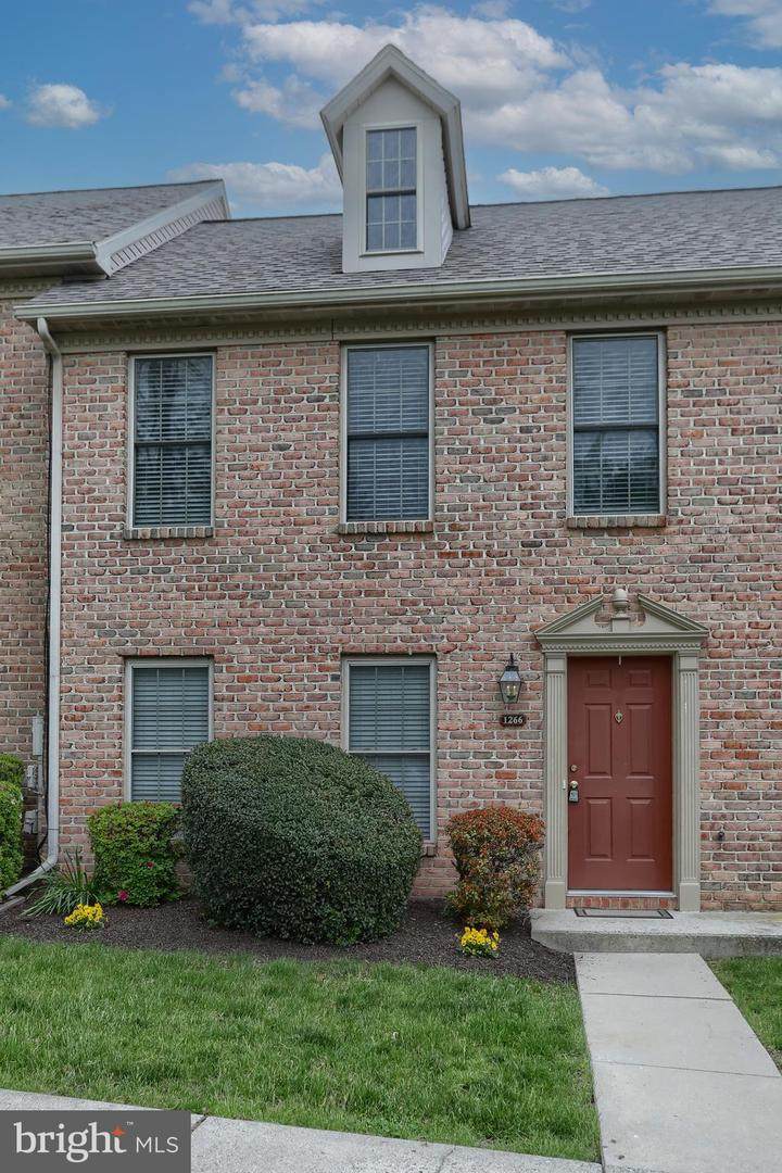 1266 Hunters Ridge Drive - Photo 1