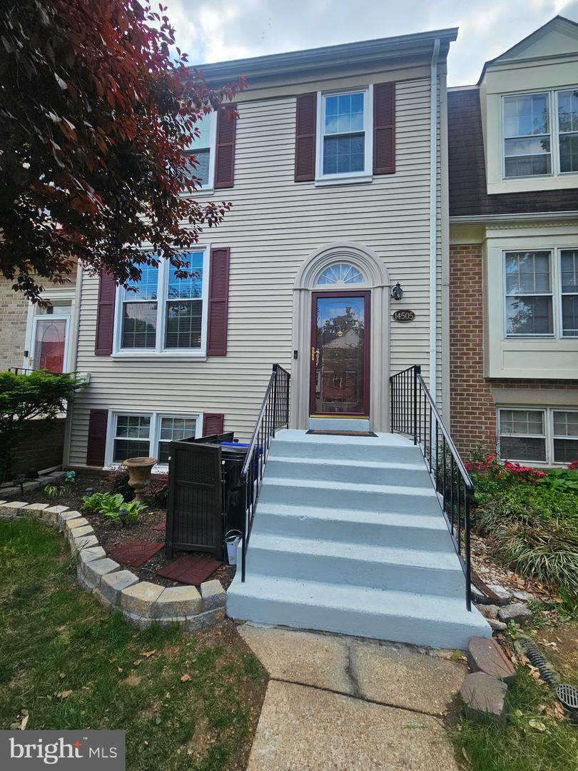 14505 Cambridge Circle - Photo 1
