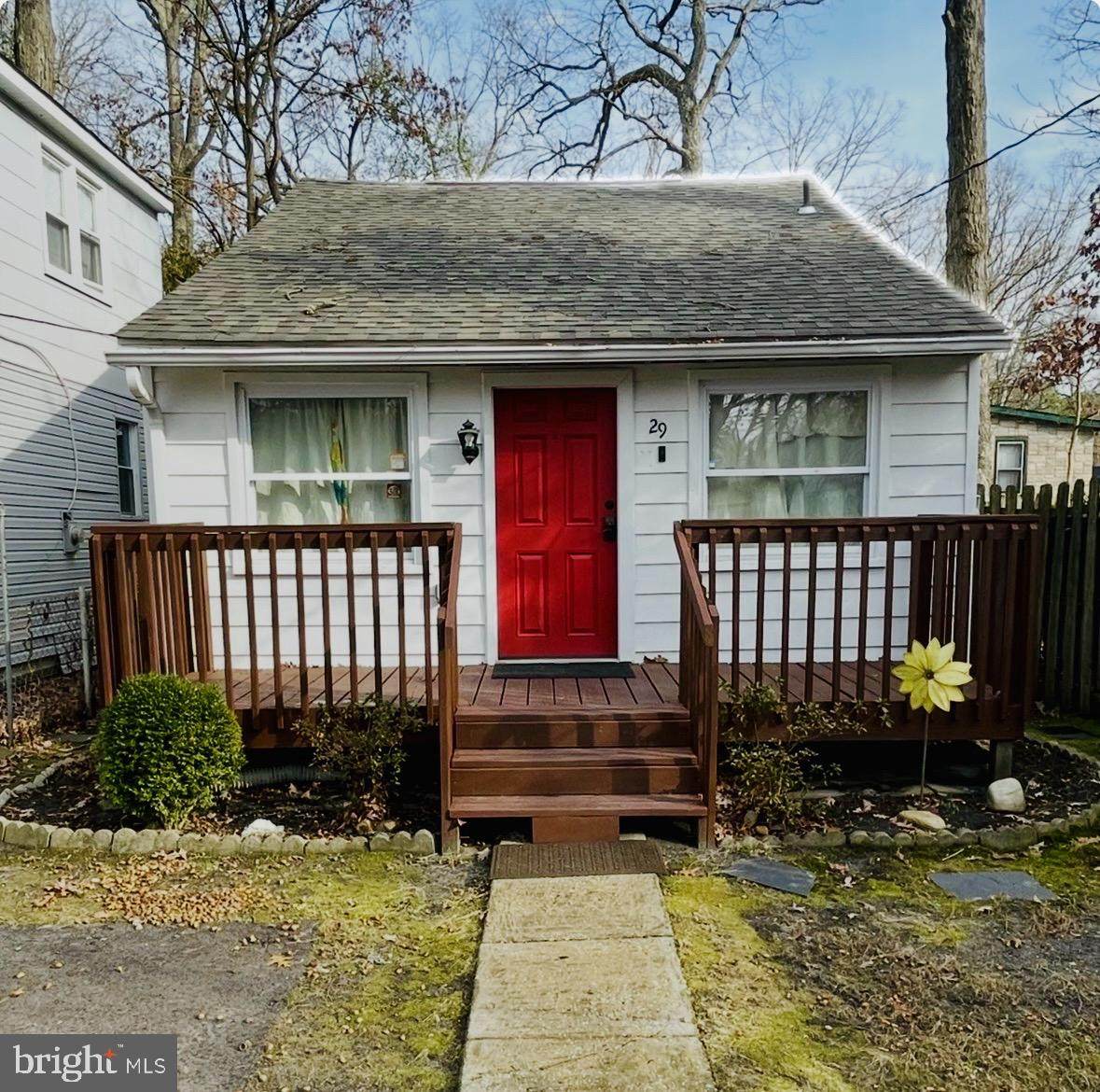 29 Point Breeze Avenue - Photo 1