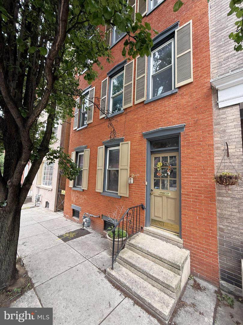 145 Chestnut Street - Photo 1