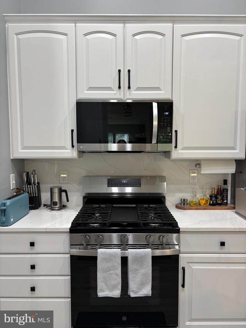 19-K Brook Farm Court - Photo 1