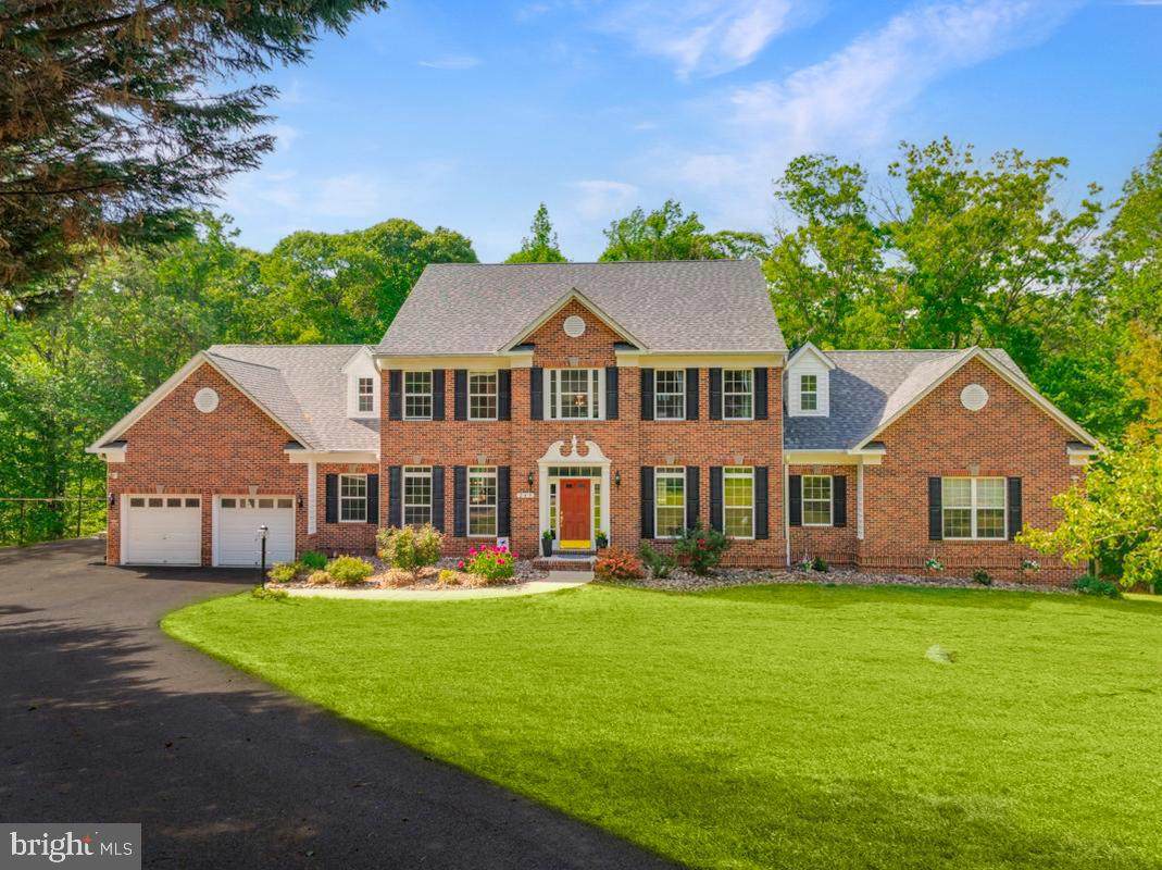 245 Persimmon Hills Court - Photo 1